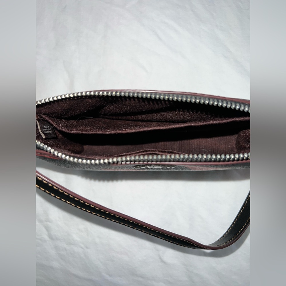 Coach Nolita 19 With Wild Strawberry Print - Picture 6 of 10